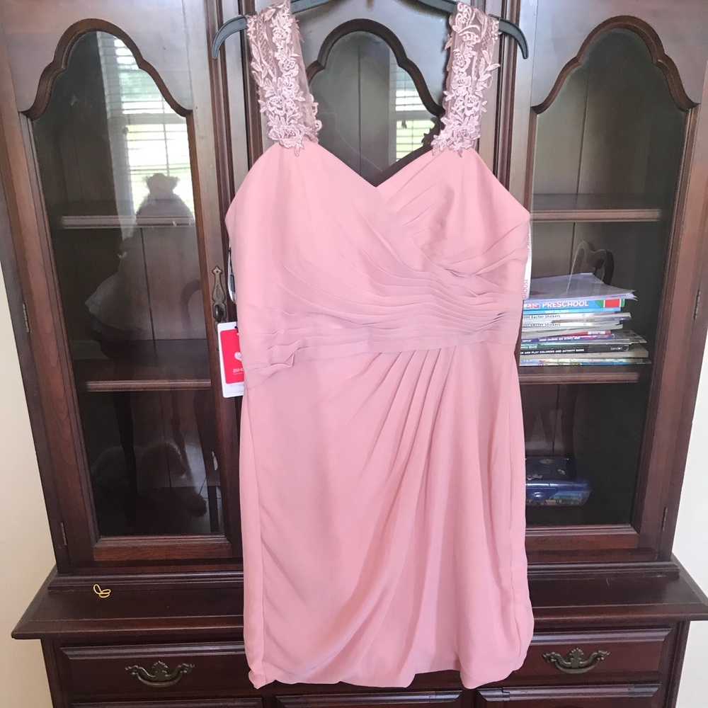 Dress - Picture 1 of 5